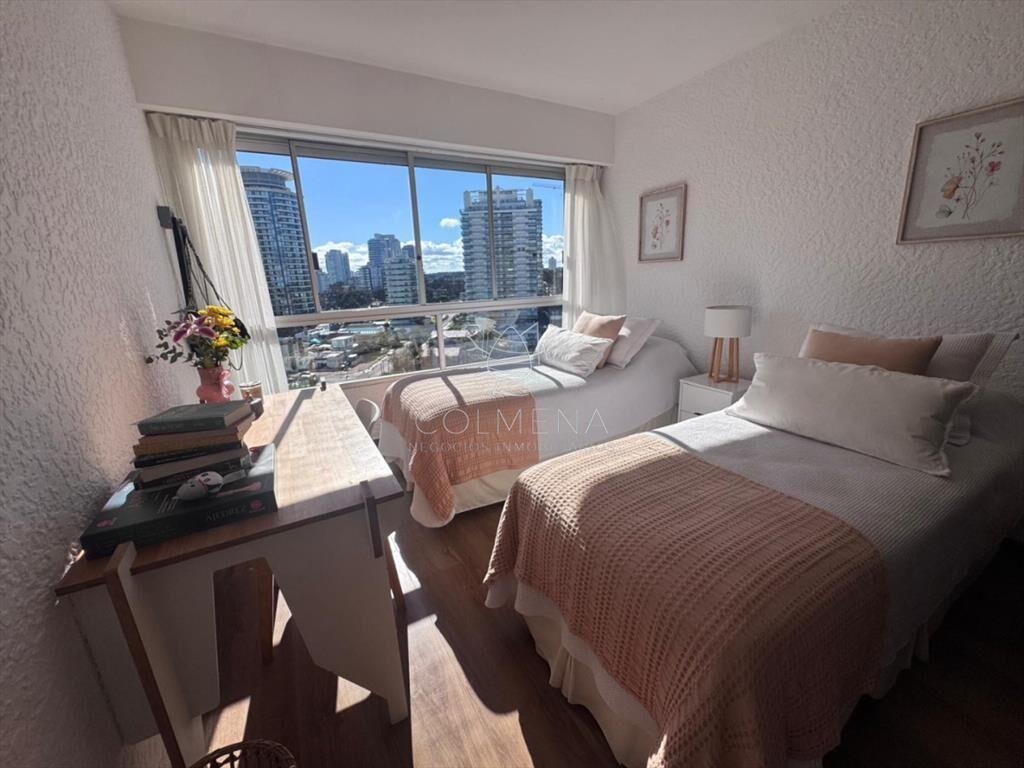 Hermosa unidad en venta con vista al mar