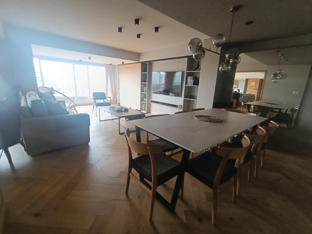 Leyenda Patria, piso alto, 288 m2 24 m2 terrazas, gge x3