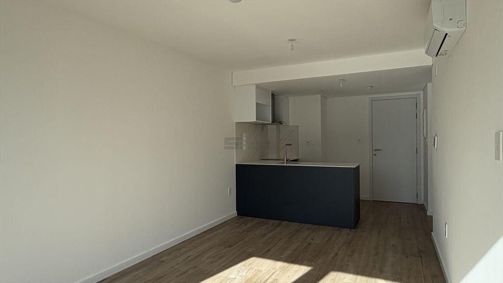 Si Alquila apartamento 1 dormitorio a estrenar balcón Pocit