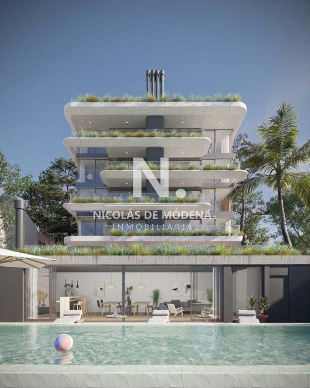 Apartamento de 3 Dormitorios con terraza frente