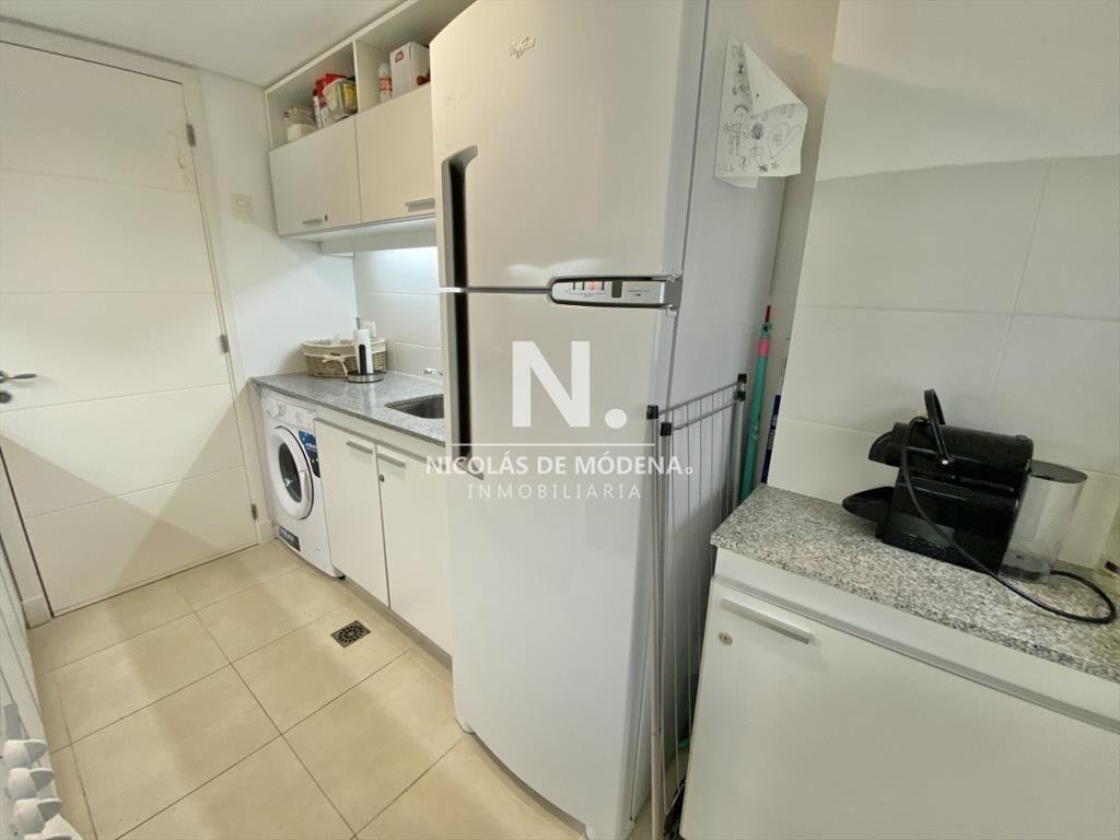 Vende departamento de 3 dormitorios y excelentes