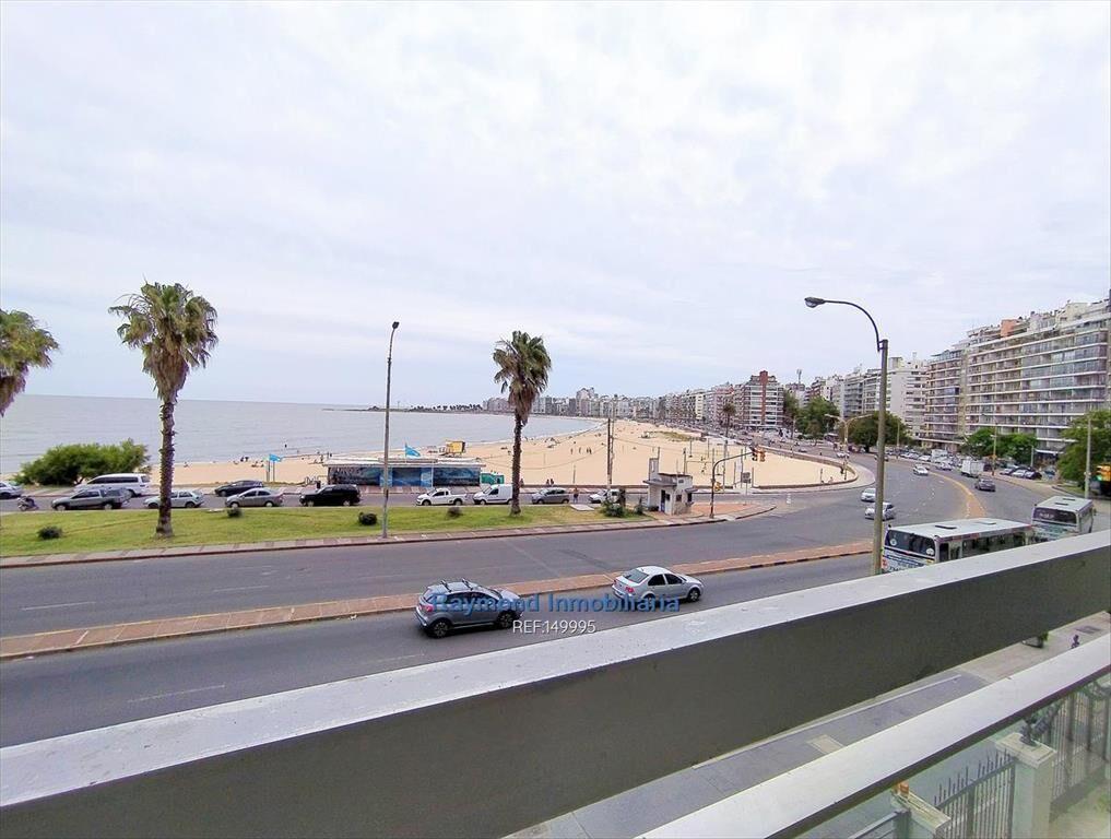 Venta Apartamento Pocitos 3 Dormitorios 4 Baños Servicio Lo