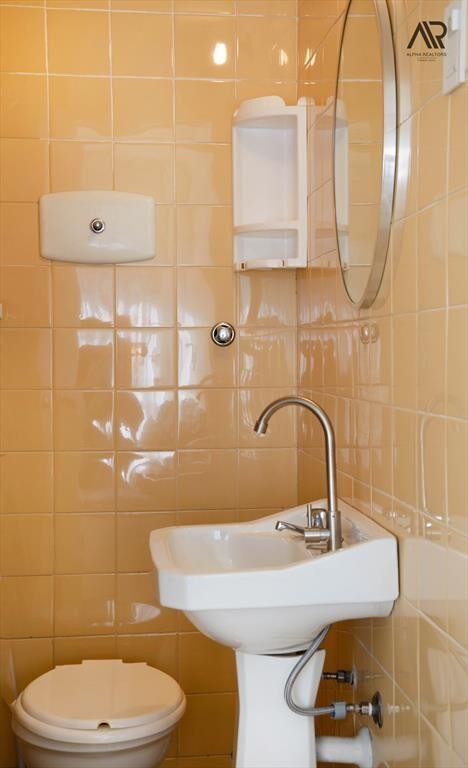 Apartamento en venta c/ cochera en Lugano