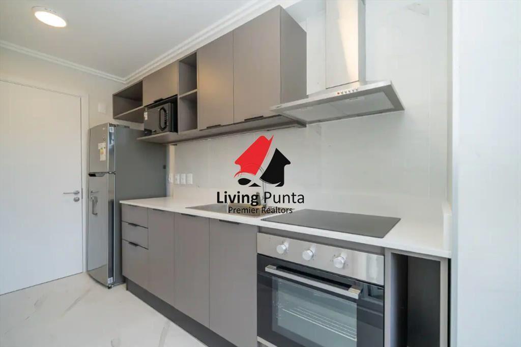 Apartamento en Alquiler de 2 dormitorio frente al