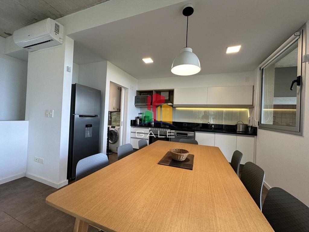 Venta de excelente apartamento en Punta Ballena
