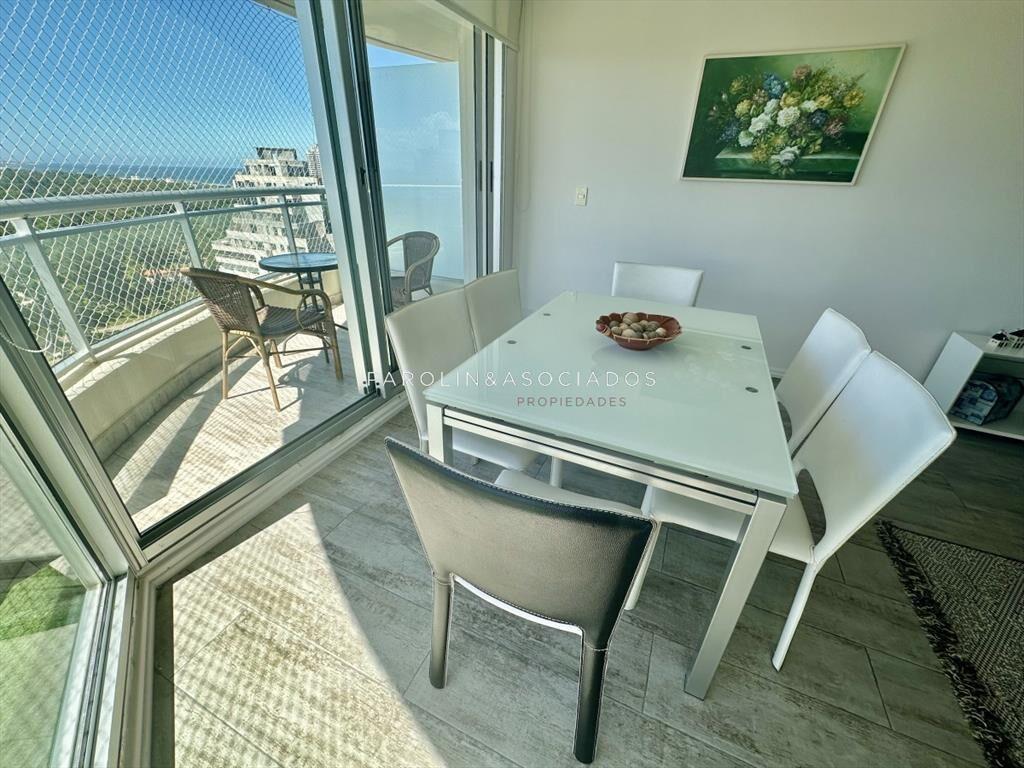 Pent House duplex en Ocean Drive, Punta del Este.