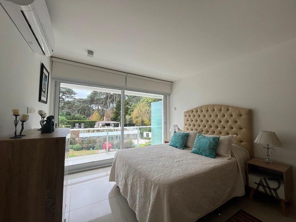 Apartamento En Venta Playa Mansa Punta Del Este