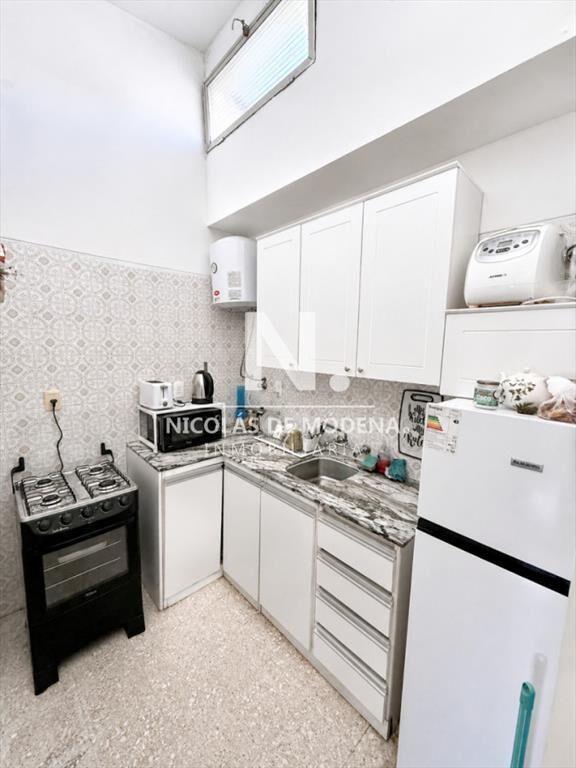 En venta apartamento de 1 dormitorio en edificio