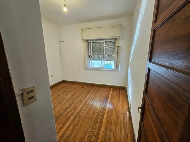 Venta apartamento de 3 dormitorios, 2 baños y patio con par