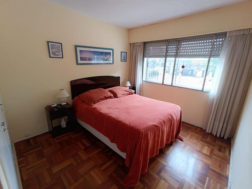 Apartamento -Avenida Brasil y Brito del Pino, 3 dormitorios