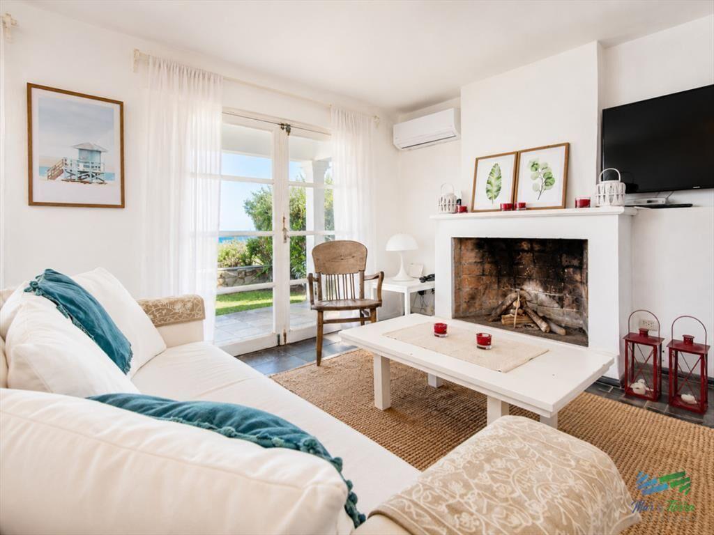 En venta Casa de 4 Dormitorios con Piscina en Montoya, La B