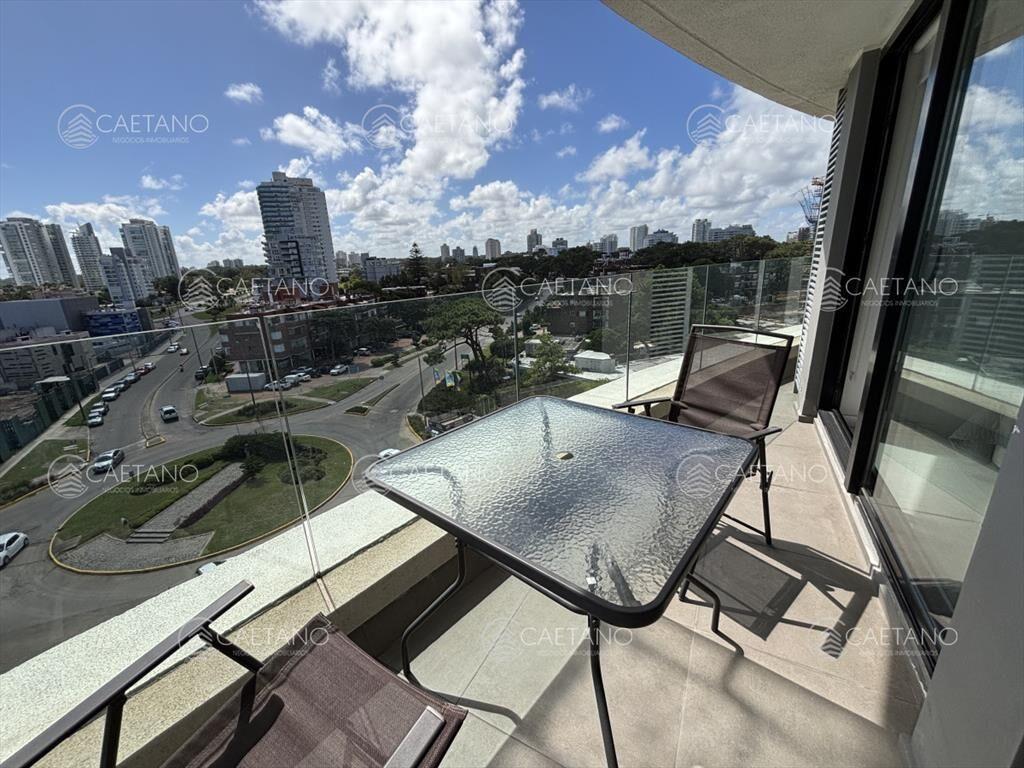 Alquiler Av. Chiverta, vista al mar