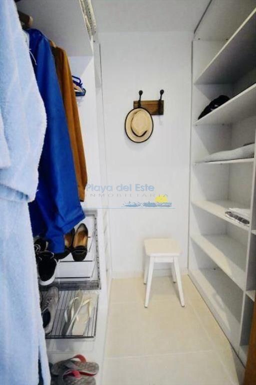 Apartamento en alquiler temporario Playa Mansa 2