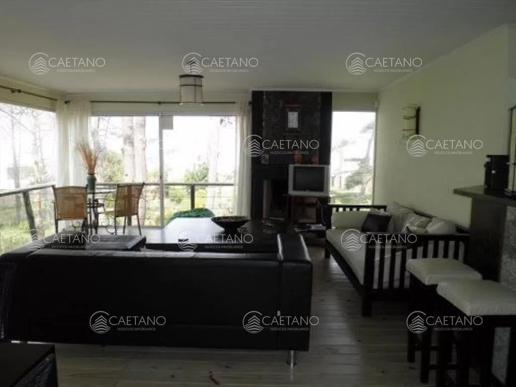 Venta casa 5 dormitorios Montoya La Barra