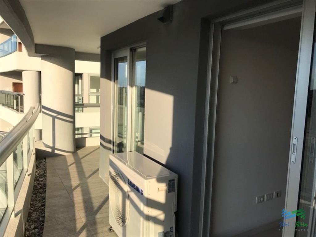 En venta.. piso alto, torre con todos los