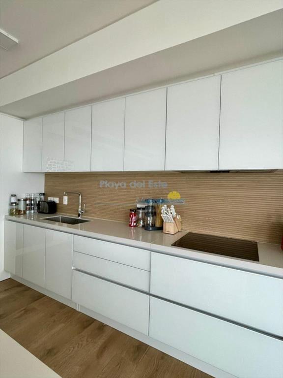 Apartamento en alquiler de 2 dormitorios en Punta