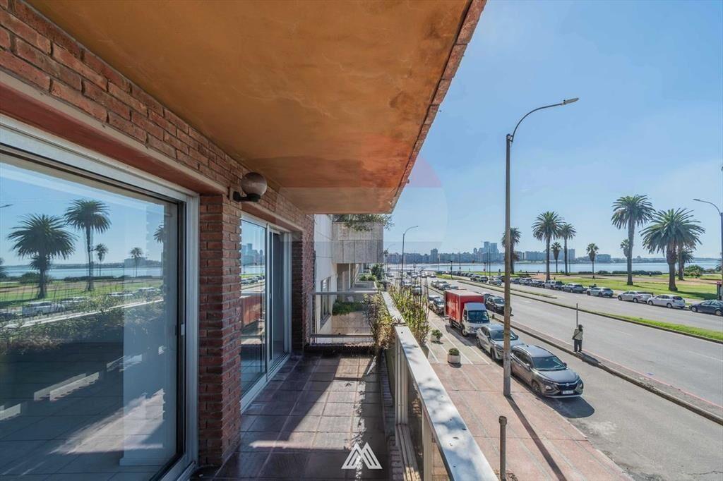 Alquiler apartamento Primera línea Punta Carretas