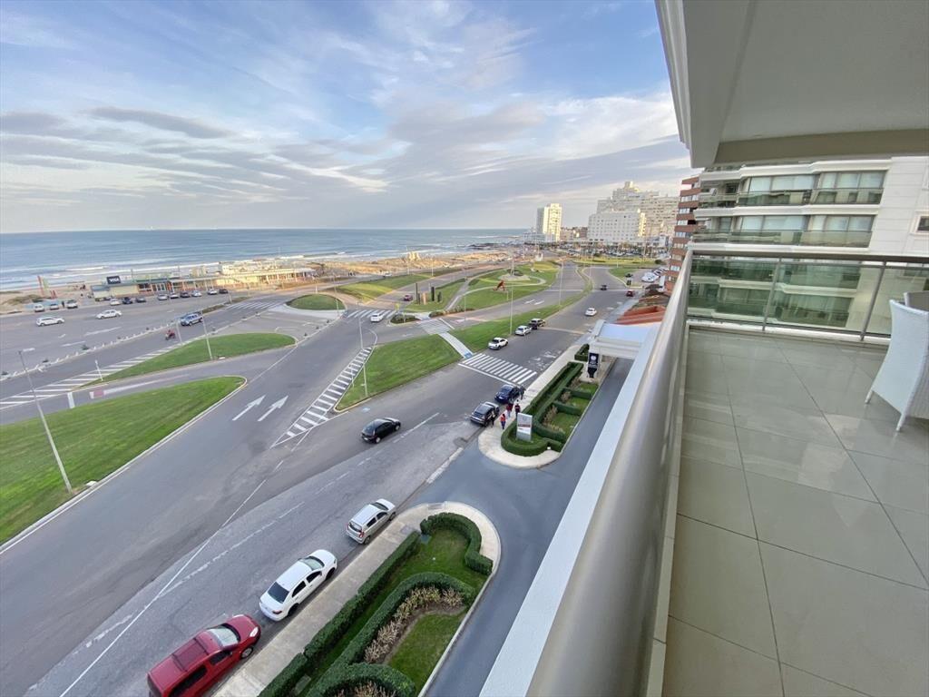 ALQUILER APARTAMENTO 3 DORMITORIOS - IMPERIALE I