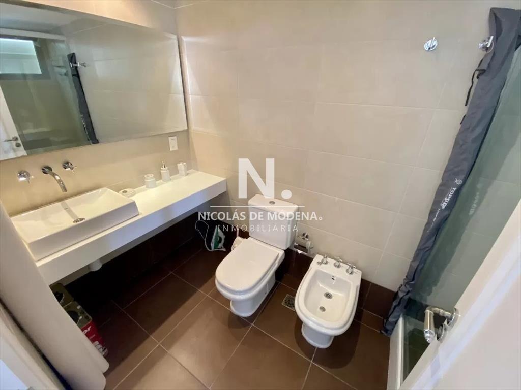 Imperiale I esquinero con agradable vista en
