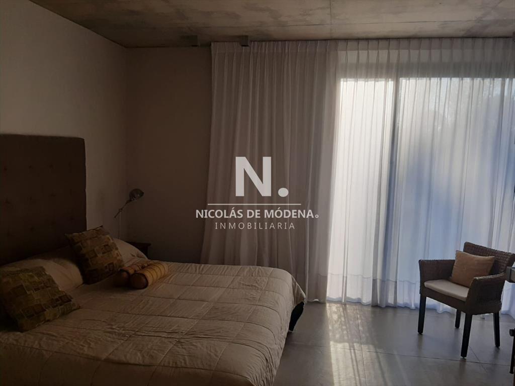 Hermosa casa Yambae a la venta en la Arbolada