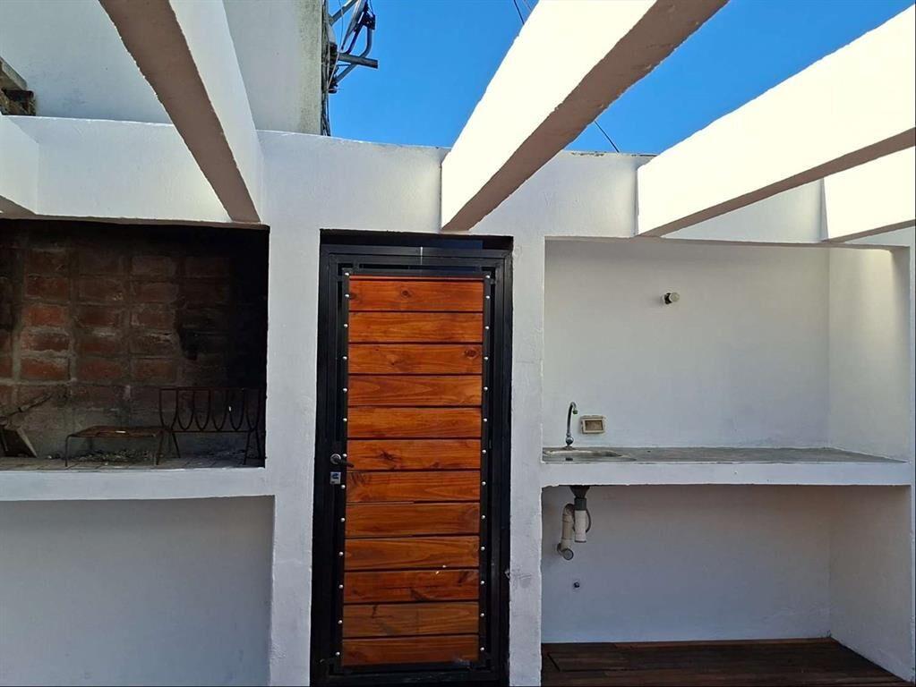 Alquilo apartamento en Barrio Privado Alamos de Carrasco