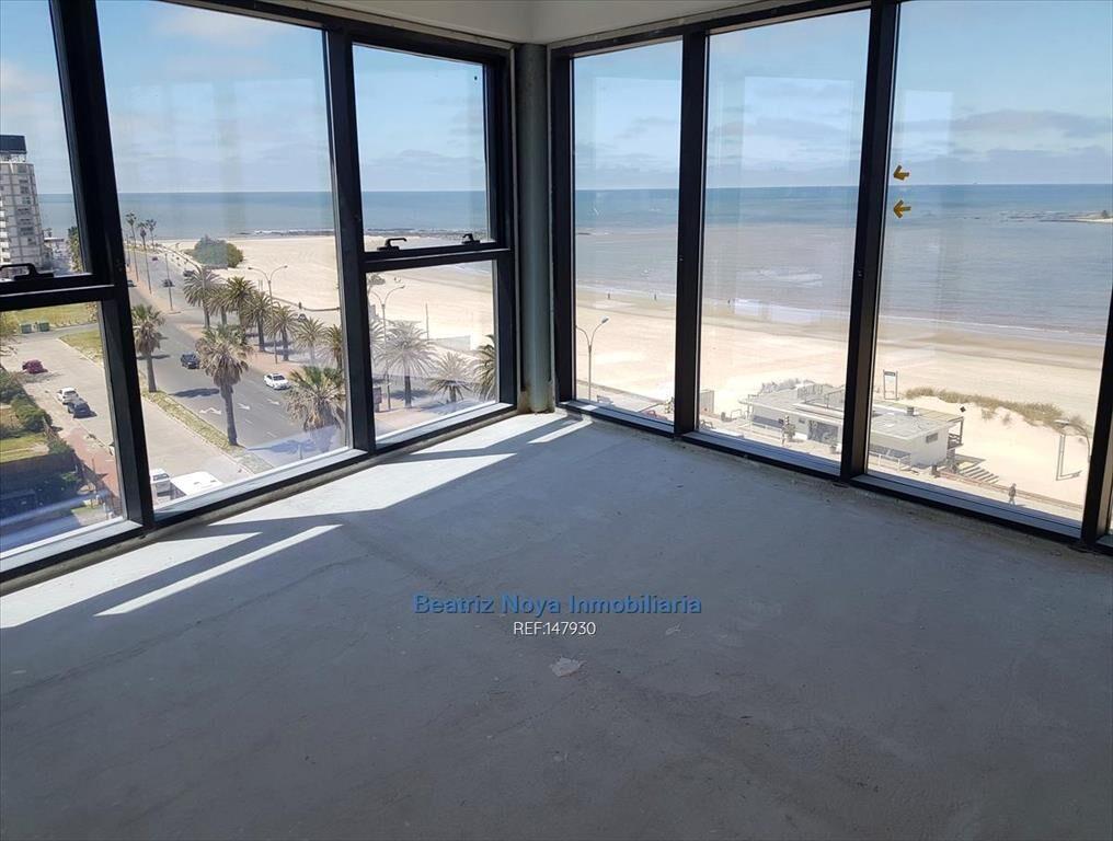 VENTA APARTAMENTO 3 DORM. 3 BAÑOS (UNO SUITE) RAMBLA MALVIN