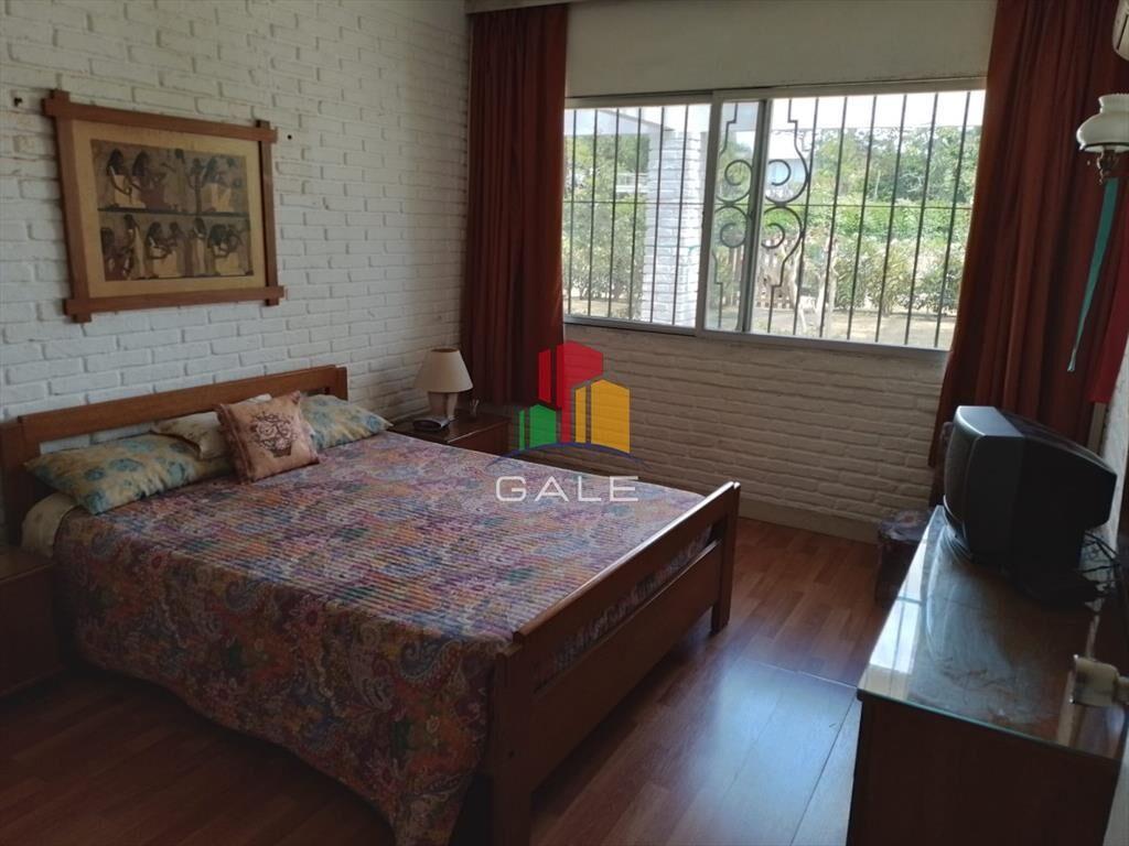 Hermosa casa en Mansa a dos cuadras del Mar en alquiler anu