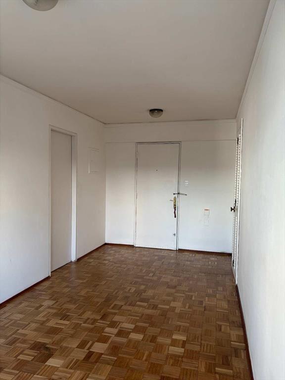 ALQUILER CENTRO UN DORMITORIO NUEVO PARA INGRESAR