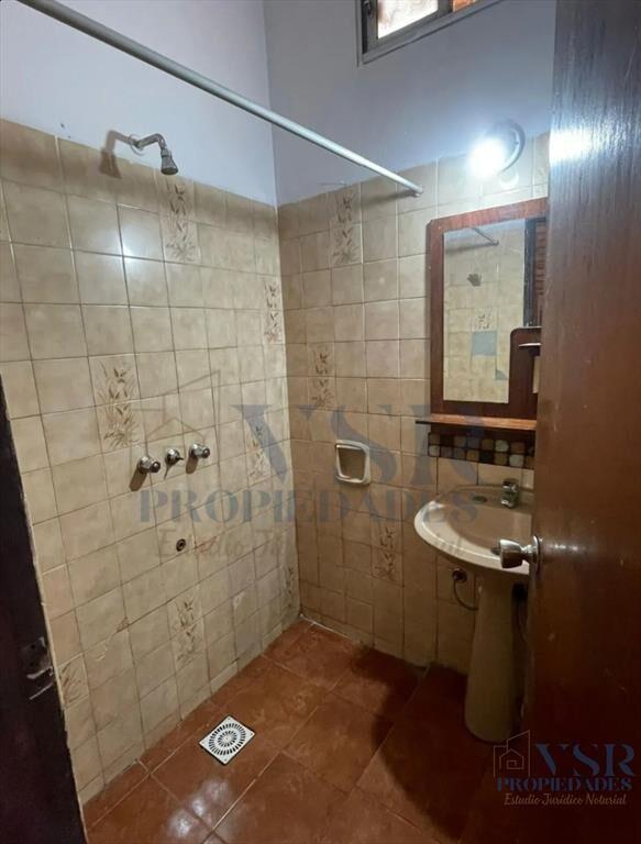 Venta casa 3D 2B gran fondo cochera x 2, padrón único de...
