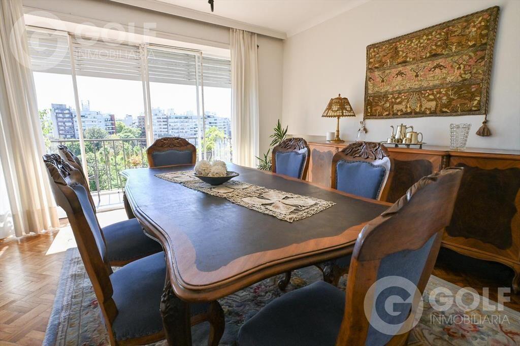 Venta de apartamento 3 dormitorios y servicio con Garage en