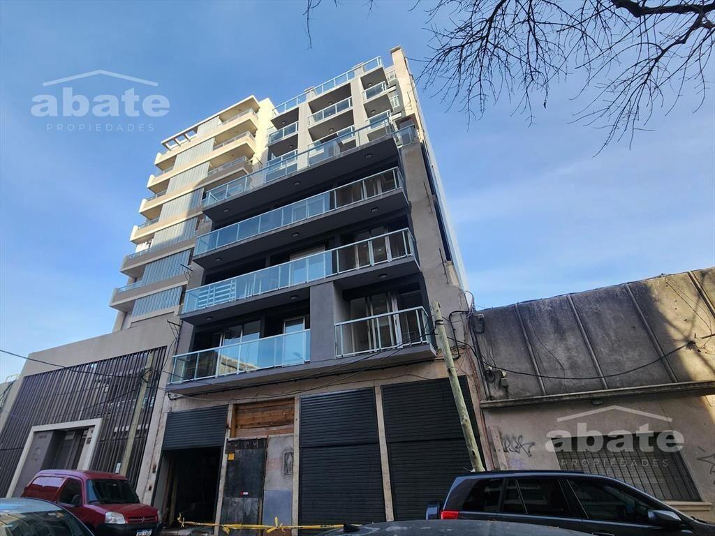 Venta apartamento 2 Dormitorios en Cordón con Parrillero ex