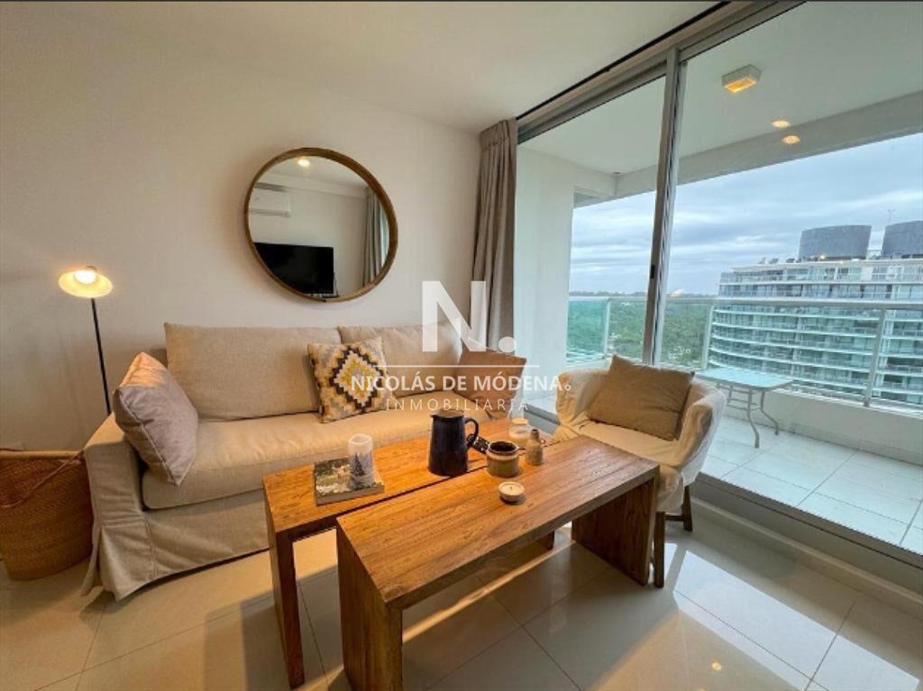 Alquila y vende apartamento de 3 dormitorios con