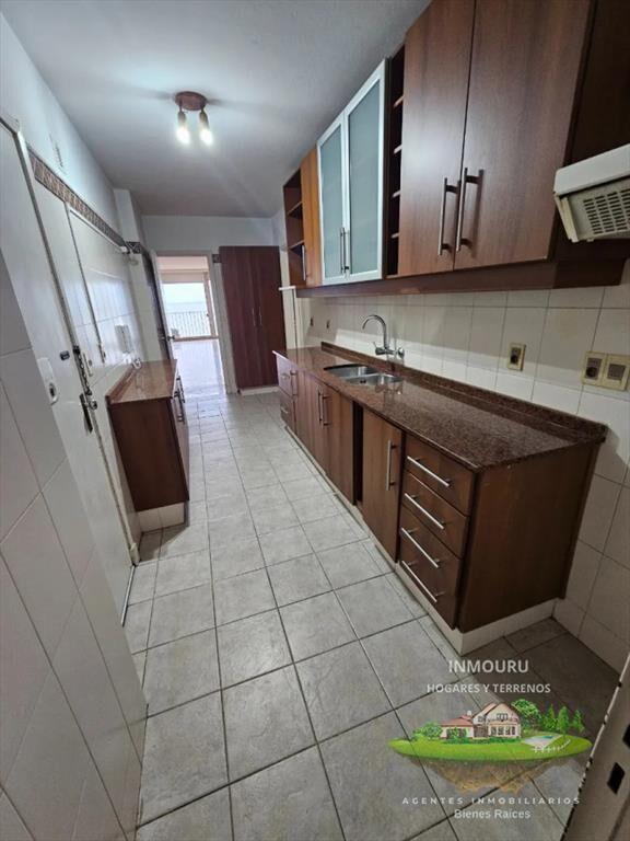 ALQUILER de apartamento de 3 dormitorios en POCITOS