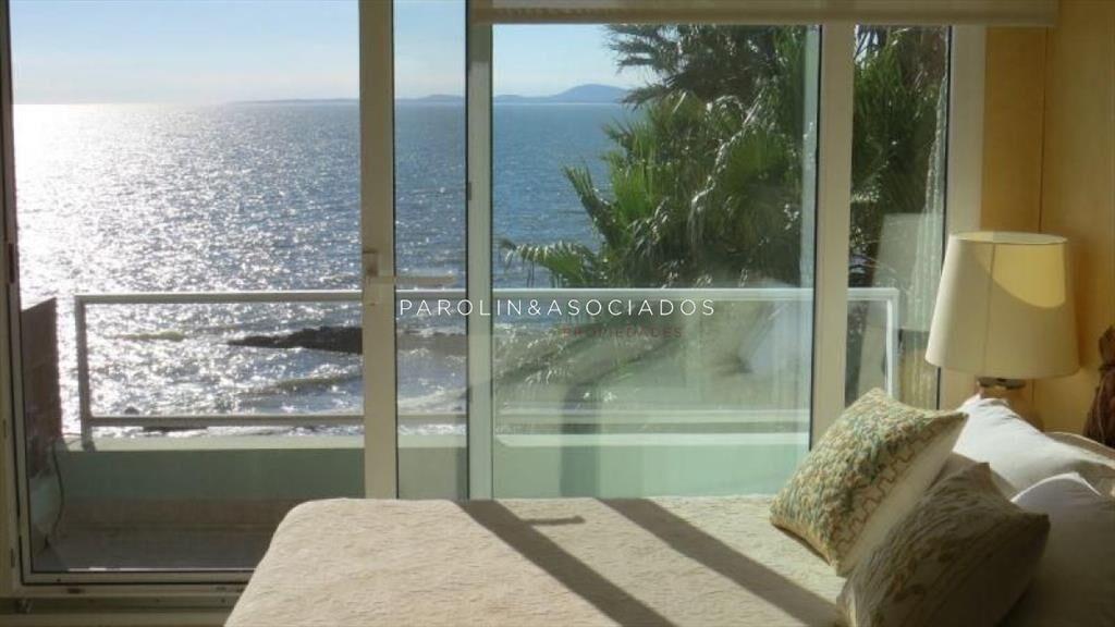 Apartamento en venta de 3 dormitorios en Punta
