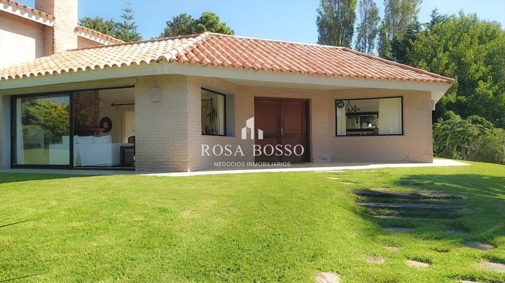 Casa Venta 4 dormitorios Brava Punta del Este