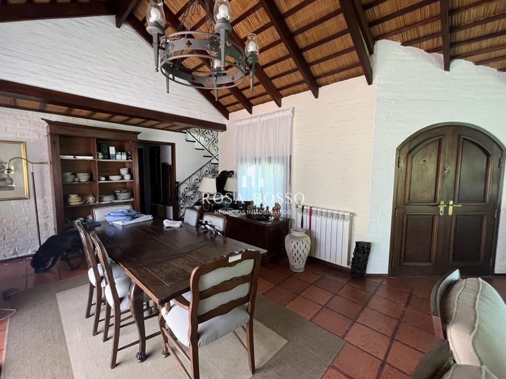 CASA, 3 DORMITORIOS, 2 BAÃ?OS, RINCON DEL INDIO, BRAVA, ALQ
