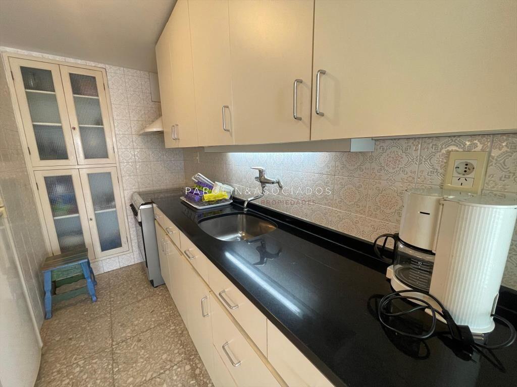 Apartamento en venta de 3 dormitorios en Punta