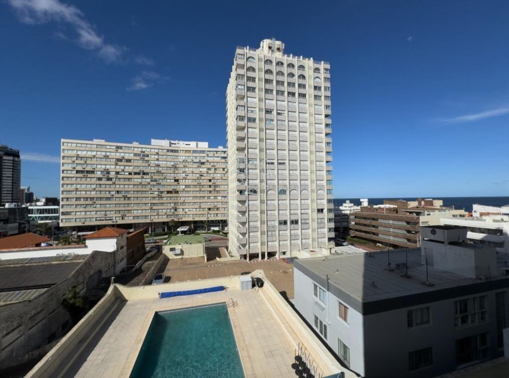 Muy lindo apartamento a metros de Gorlero y las