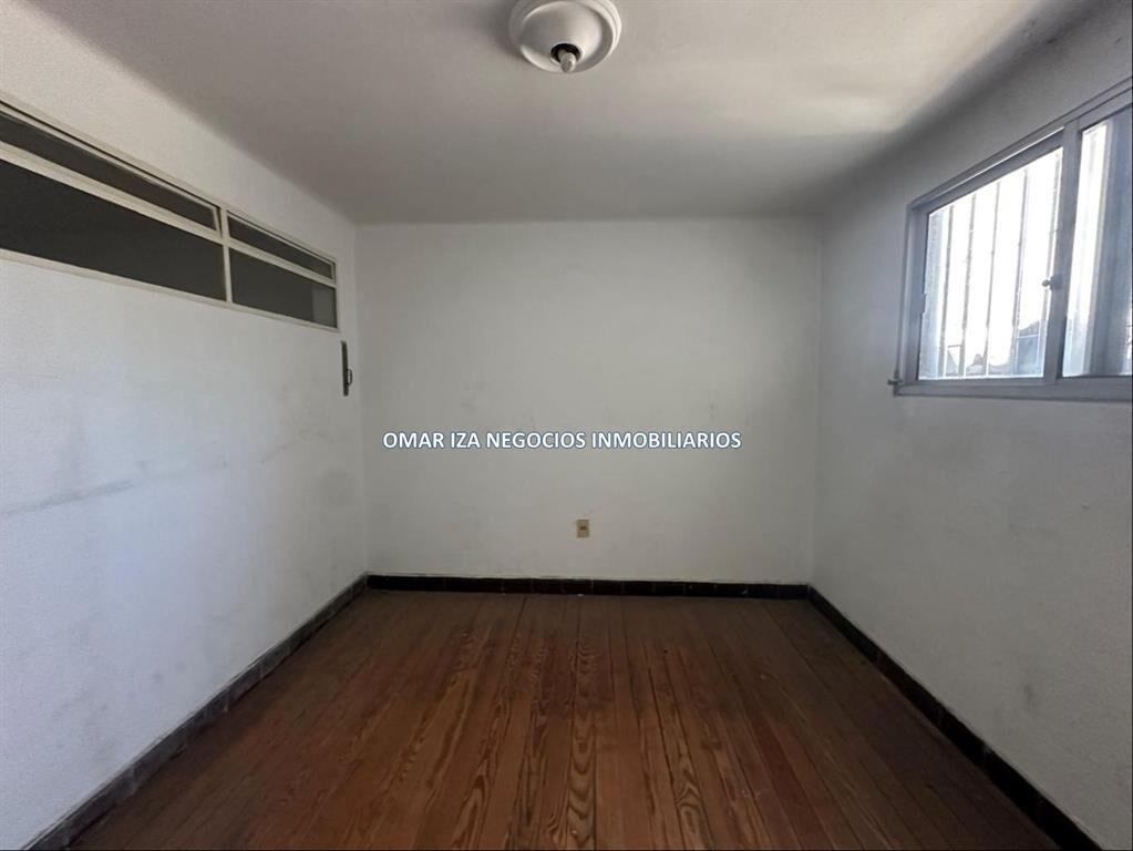 Venta local industrial Sayago, galpón depósito con oficinas