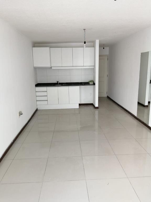 Alquiler apartamento monoambiente Cordón Century 508