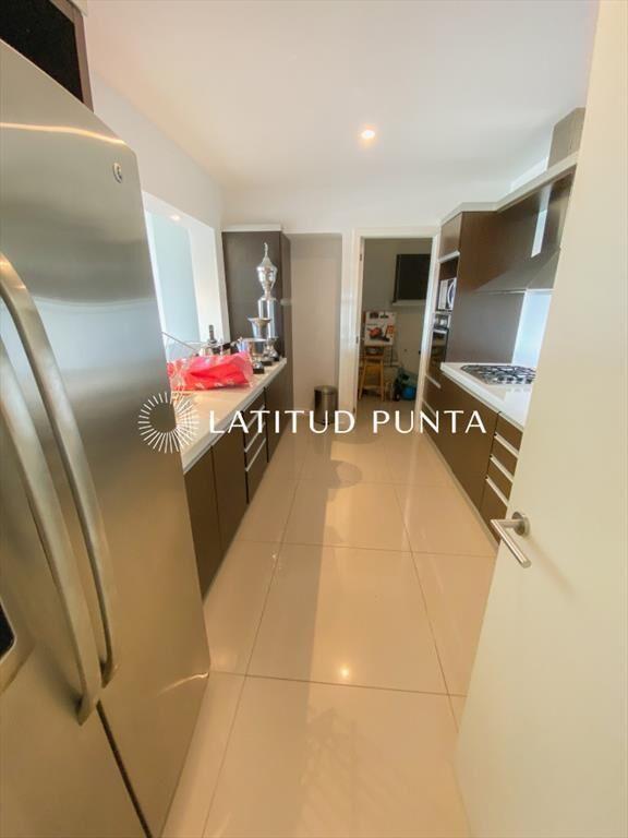 Apartamento en Punta Ballena, 3 dormitorios