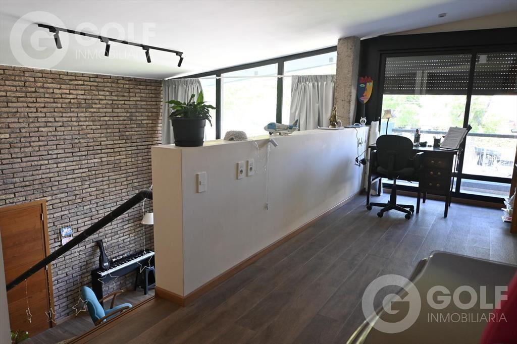 CASA EN VENTA 3 DORMITORIOS EN PUNTA GORDA