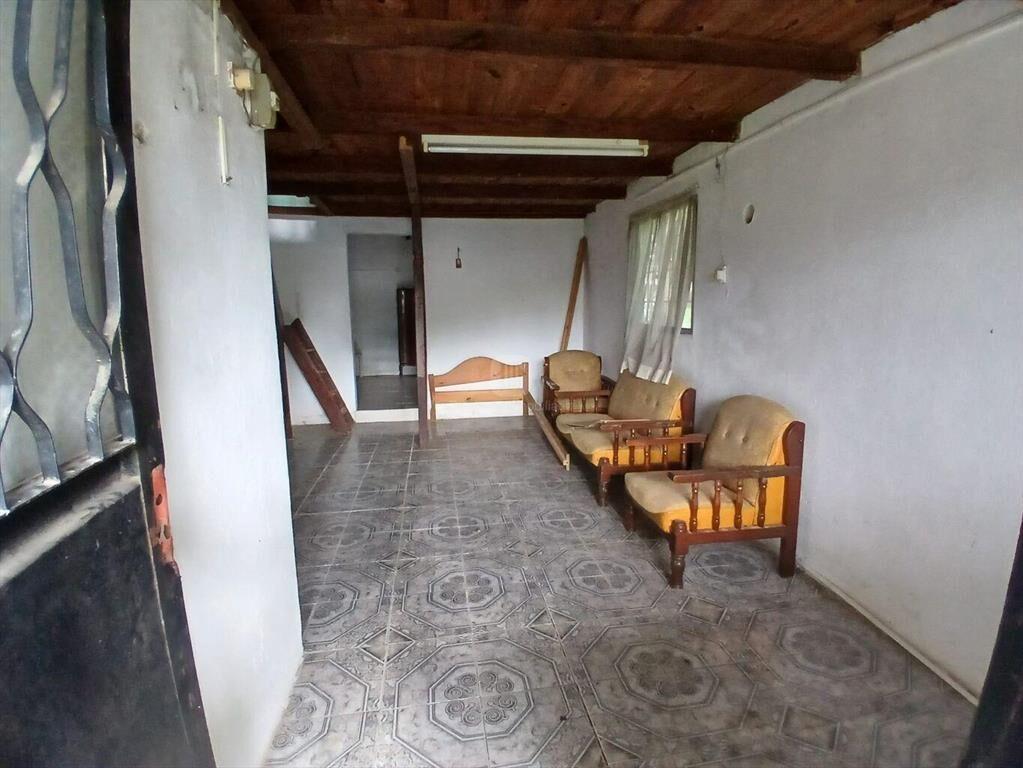 VENTA CASA CERRO CON GRAN FONDO