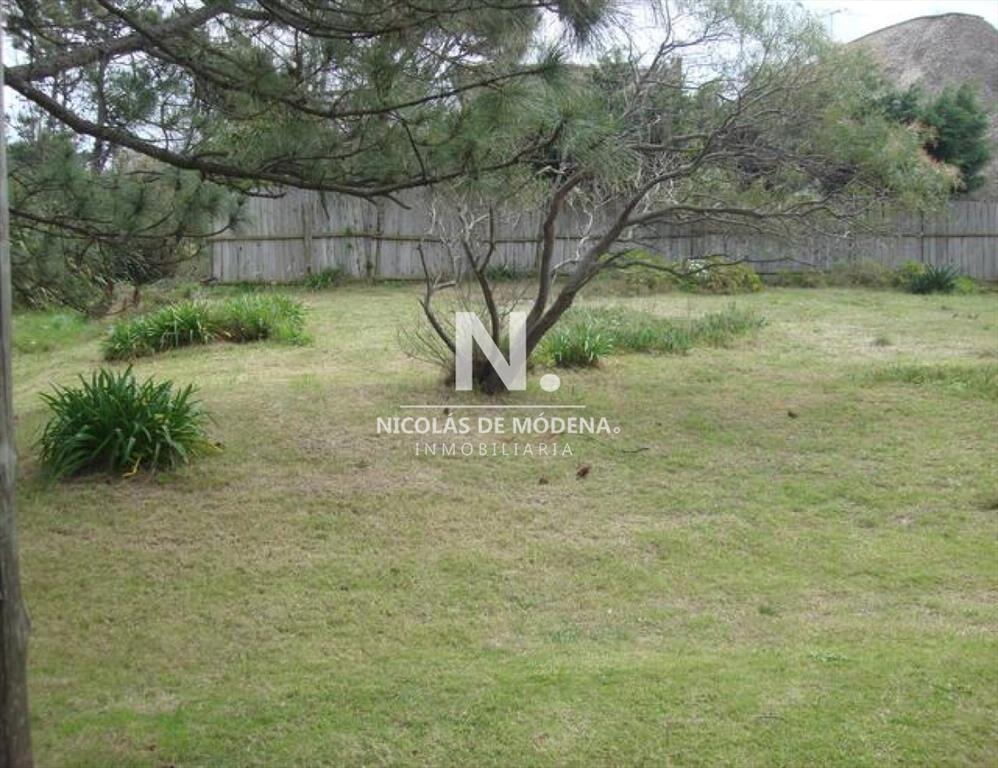CASA EN VENTA EN ZONA DE TIO TOM