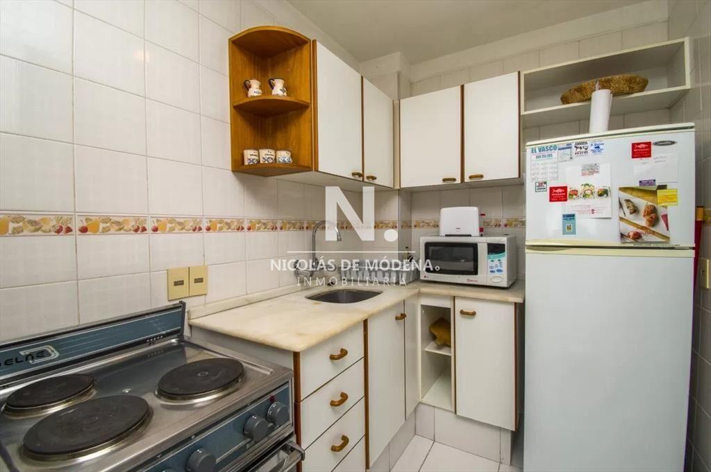 Impecable departamento, comodo e iluminado.
