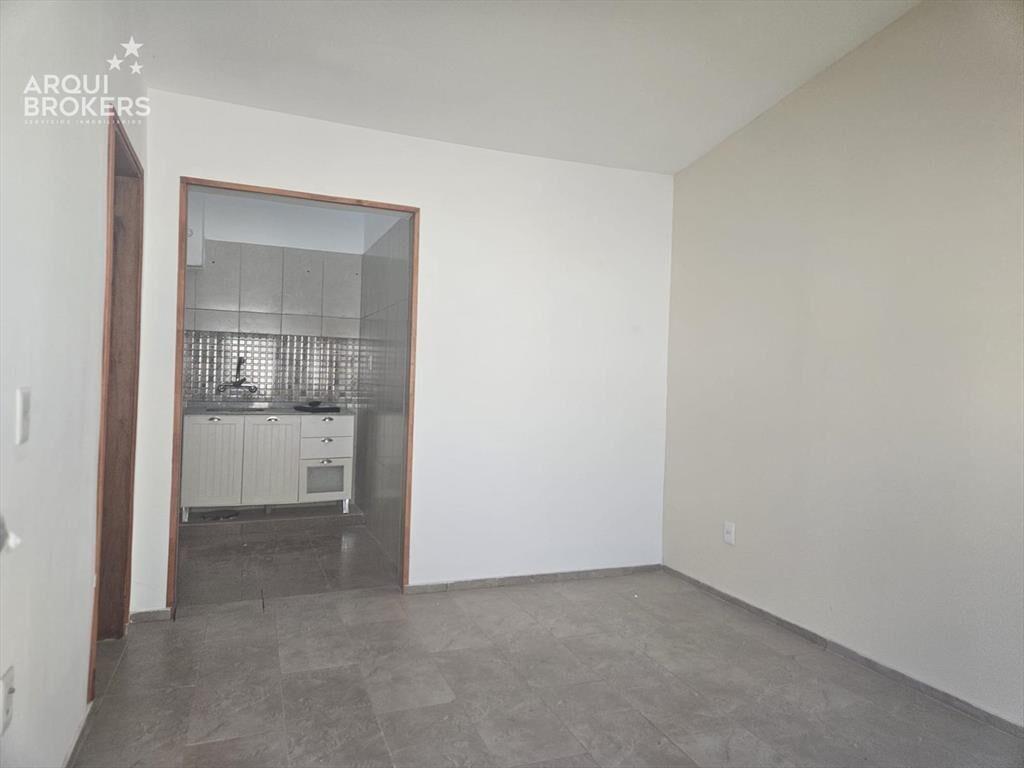 Apartamento de un dormitorio en alquiler en Carrasco Norte