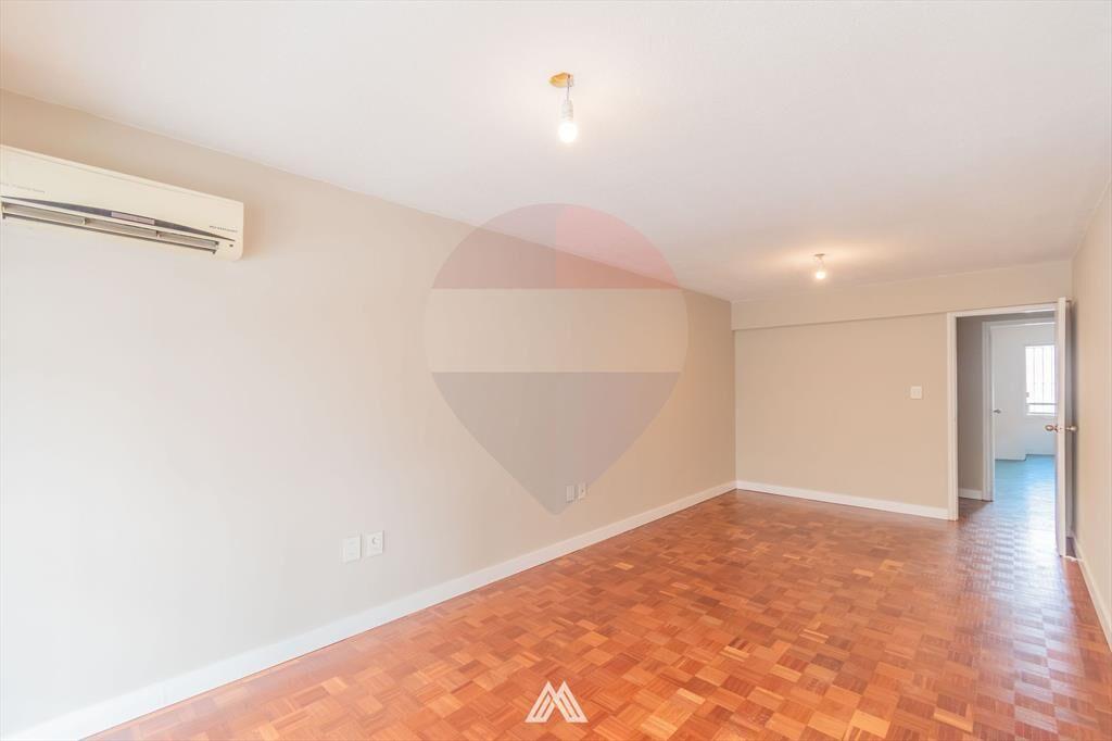Alquiler apartamento Punta Carretas 3 dorm cochera