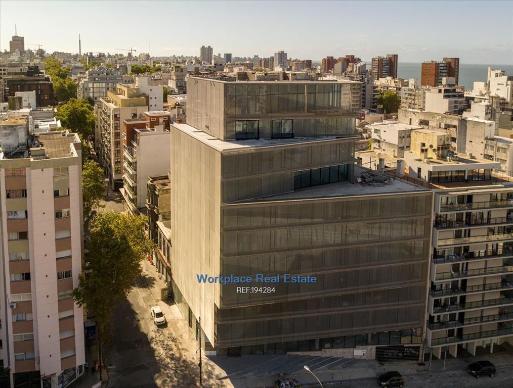 Alquiler de Oficinas PREMIUM - Plaza Independencia / Centro