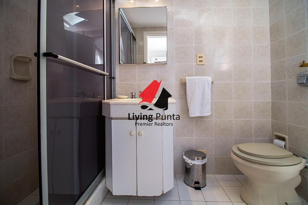 Apartamento en Venta de 3 dormitorios en Edificio