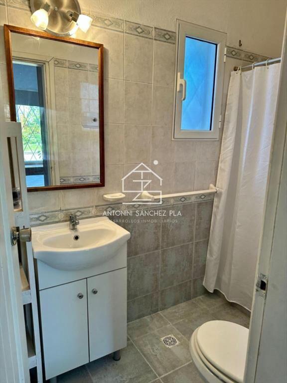 COMODA CASA EN ALQUILER EN LA MANSA